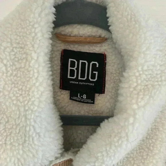 Urban Outfitters BDG Corduroy Sherpa Trucker Jacket - Picture 3 of 7